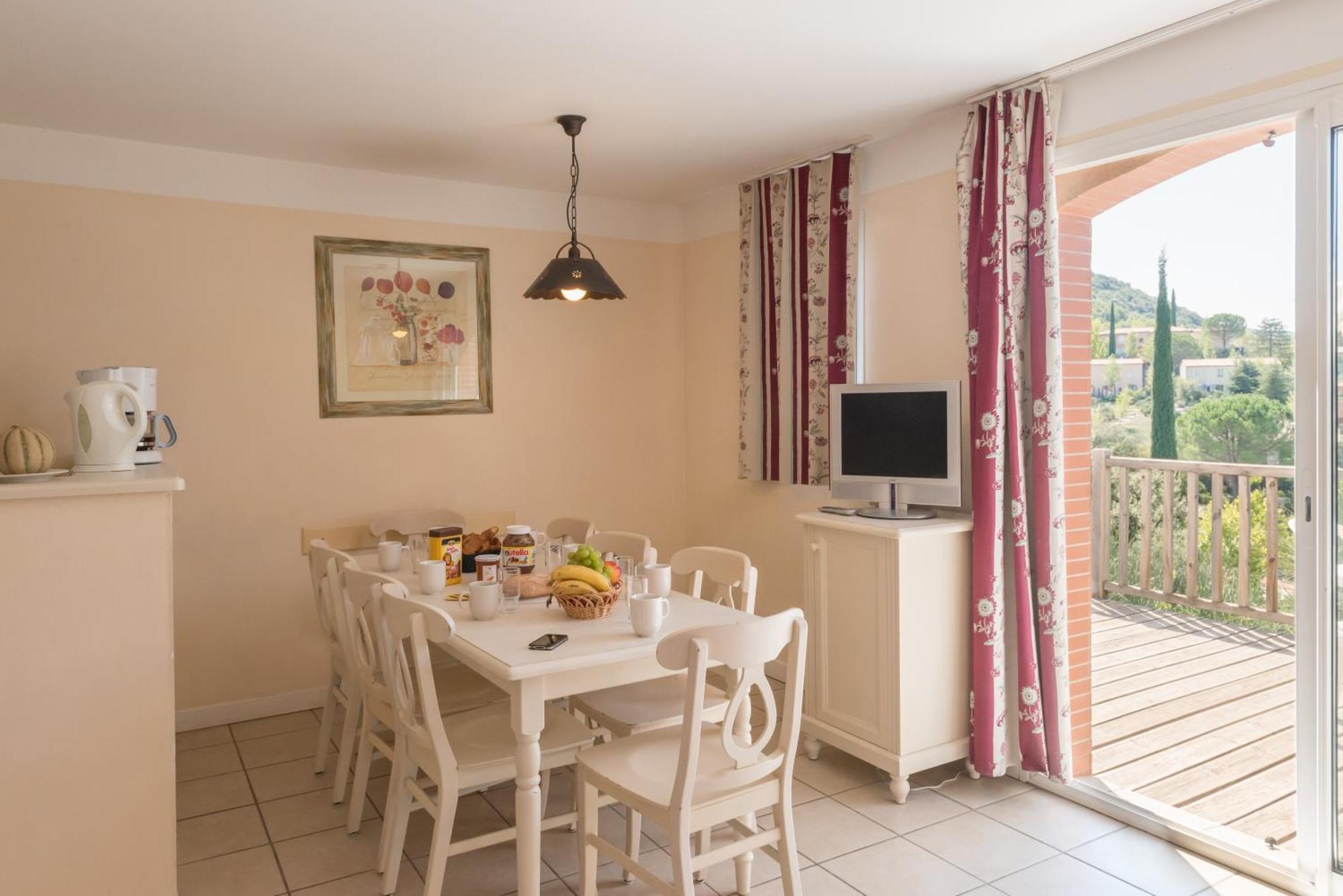 Village Pierre & Vacances Le Rouret Grospierres Ngoại thất bức ảnh